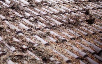 Llancarfan roof cleaning companies